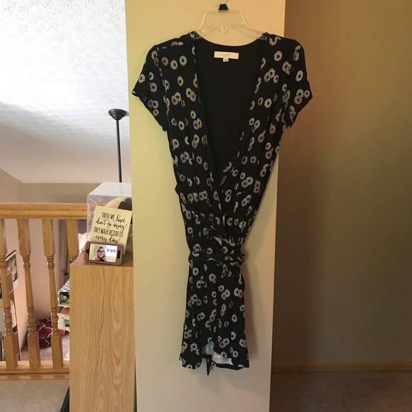Loft Floral Wrap Dress - Picture 5 of 8